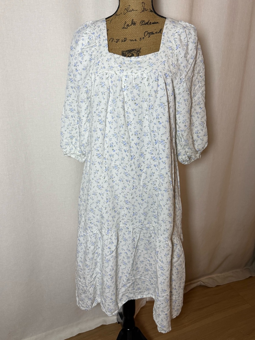 Cecelia White Floral Cotton Peasant Dress with Square Neck
